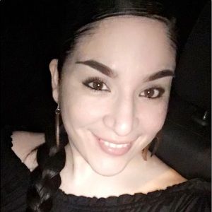 Meet your Posher, Theresa